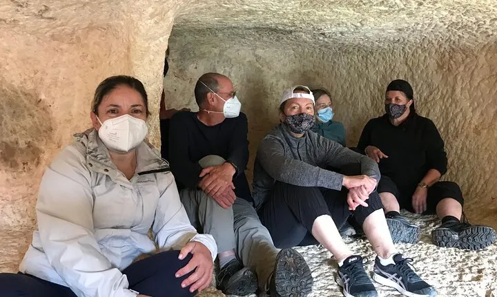 Historic Bocairent, Covetes del Moros Caves and Pou Clar Pools