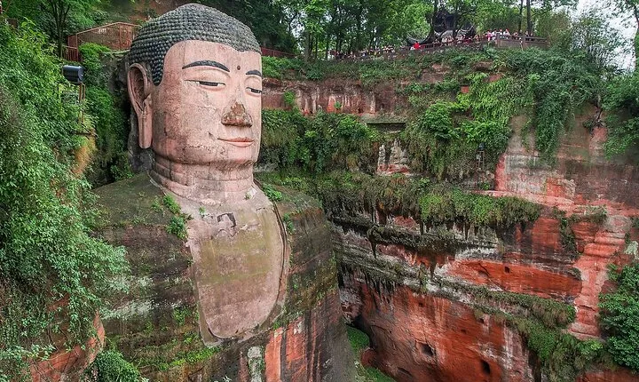 Private Leshan Day Trip with Panda Base