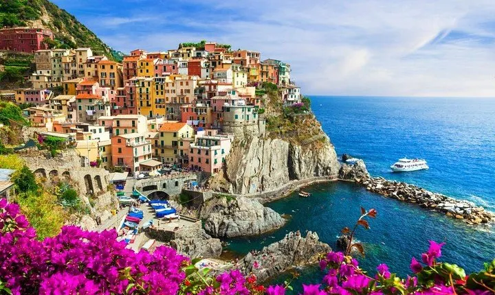 Cinque Terre Private with the leaning tower Pisa from Florence