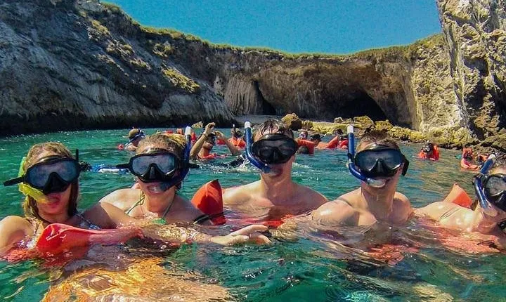 Marietas Islands By Grupo Naviero de la Bahìa (Shambala II)