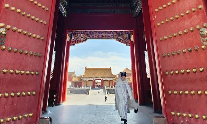 4-Hour Small Group Tour to Forbidden City with Entry Tickets