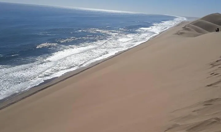 Sandwich Harbour Adventure: Seals and Sandwich harbour dune drive
