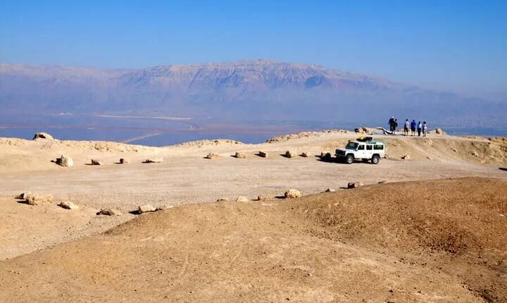 Desert Safari and Dead Sea Day Trip from Jerusalem