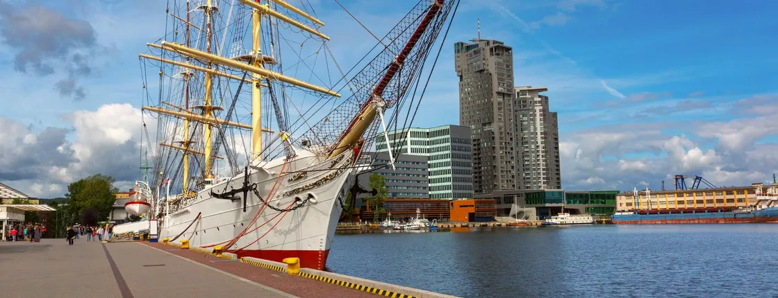 Private Gdynia top highlights walking tour with waterfront exploration