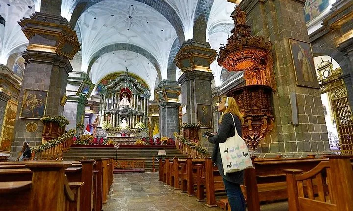 Cusco 4-Hour Private Tour Including Sacsayhuaman and Qenqo