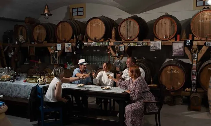 Half-Day Sunset Wine Tasting Tour in Santorini with dinner