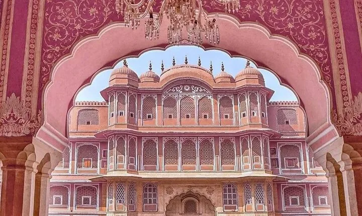 4 Days: Guided Jaipur, Pushkar, Udaipur Tour With Hotels