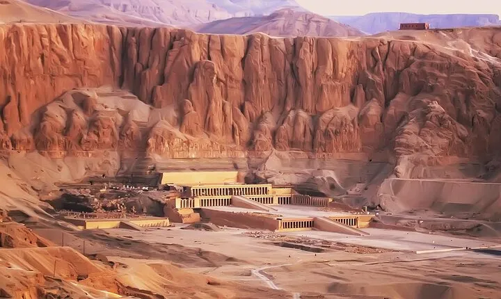 Discover Luxor: Full-Day Private Tour from Sharm el Sheikh 