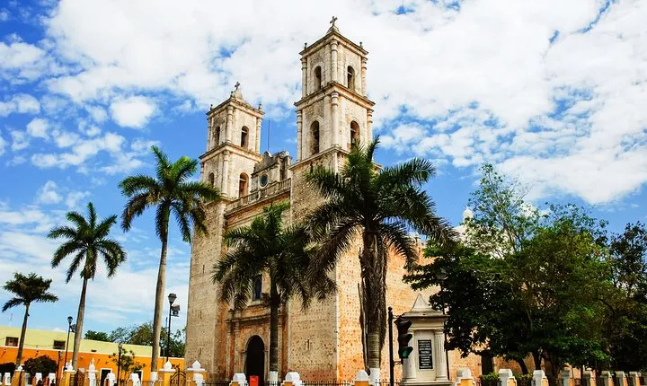 Chichen Itza, Cenote and Valladolid All-Inclusive Private Tour from Riviera Maya