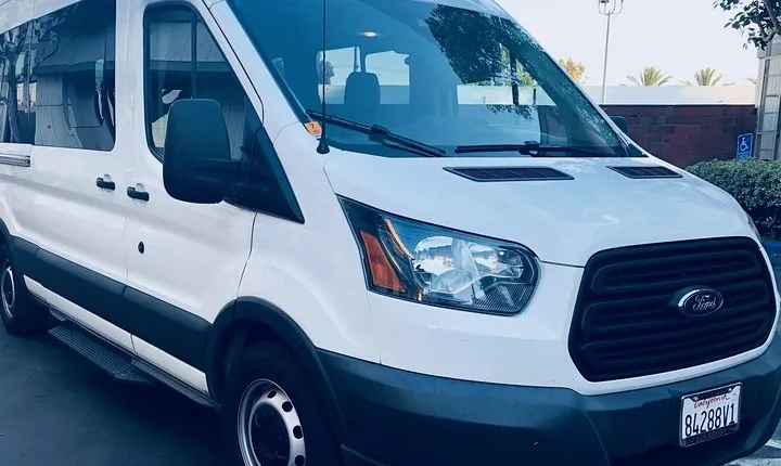 10-Seater Private Tour of LA