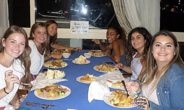 Dinner cruise on the Nile river in Cairo and belly dance show