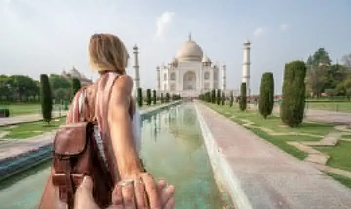 Taj Mahal Overnight Tour From Delhi