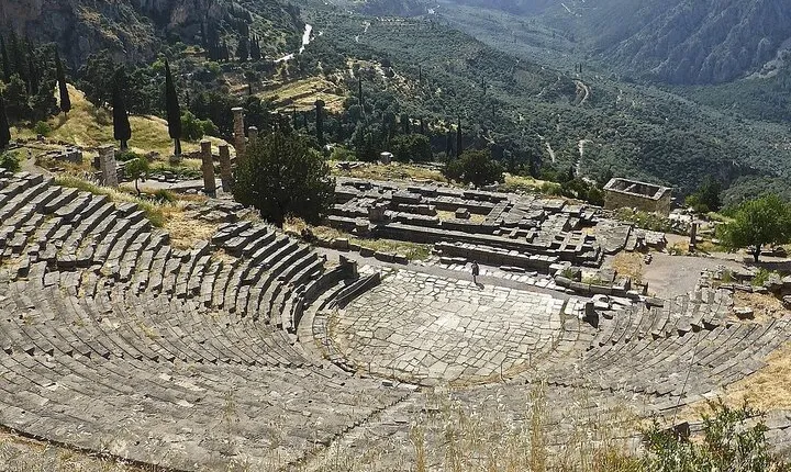 Delphi Private Daytrip Tour