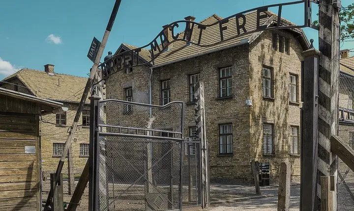 Guided Tour to Auschwitz-Birkenau from Warsaw