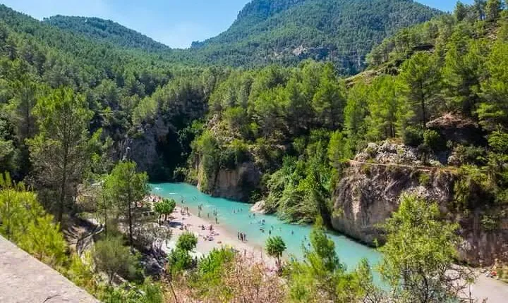 Montanejos Hiking Tour & Thermal Pools from Valencia