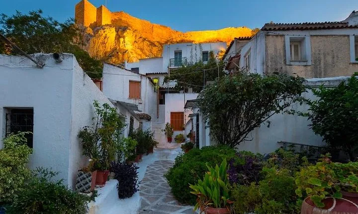 Sunset Walking Tour in Plaka with Hidden Gems & Local Stories