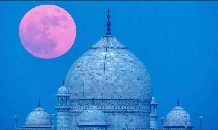 Overnight Agra Tour