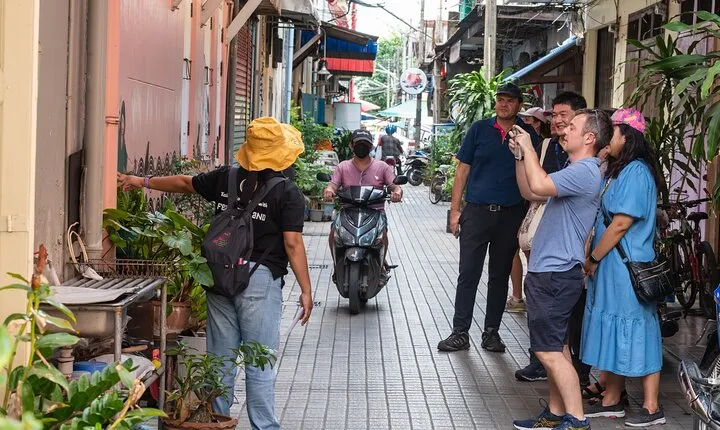 Full Day Original Flavors Food Tour in Phetchaburi from Hua Hin
