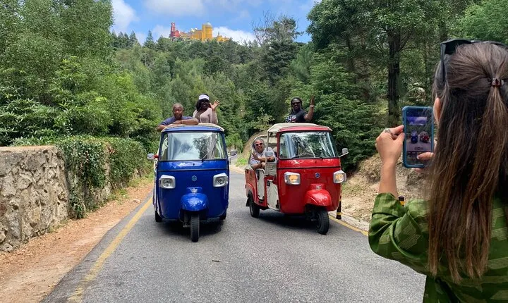 Private Tuk Tuk Tour in Sintra