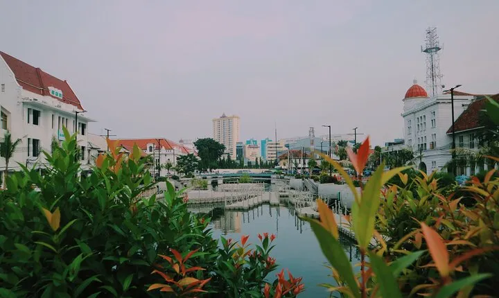 Full Day Private Jakarta Tour(Inc Lunch, Puppet show, & Souvenir)