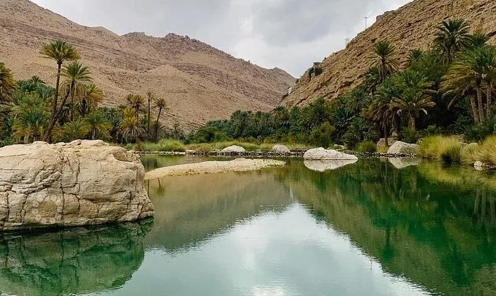 Full-Day Private Tour of Wahiba Sands Desert and Wadi Bani Khalid