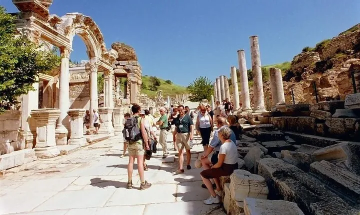 Full-Day Tour in Salda Lake and Pamukkale from Side