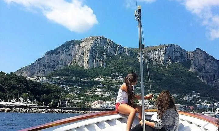Rome to Capri Day Trip: Private Local Guide & Chauffeur Service