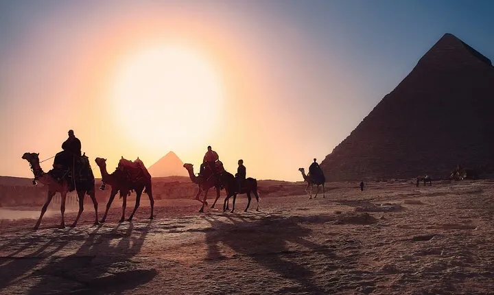 Spiritual tours to the great pyramids and great sphinx and Egyptian museum