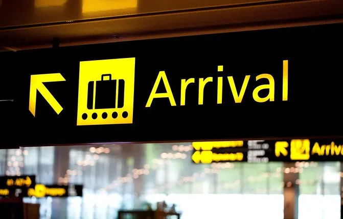 Shared Arrival Transfer: Ixtapa-Zihuatanejo International Airport to Hotels