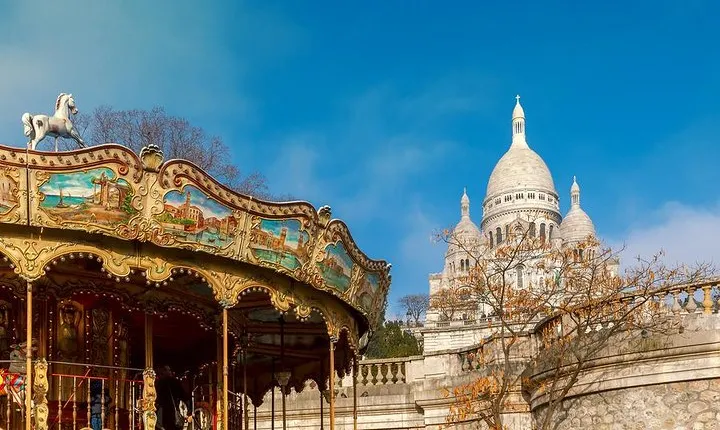 Artists in Montmartre & Sacred heart private tour