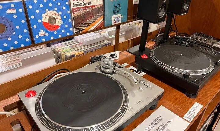 Tokyo Record shop hopping tour! Find your likely in Shibuya