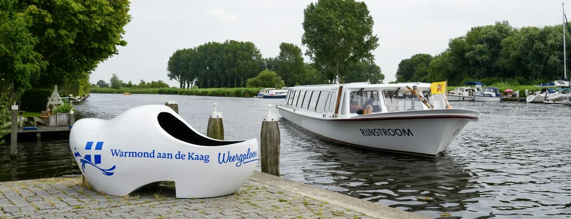 Spring cruise on Kagerplassen from Warmond