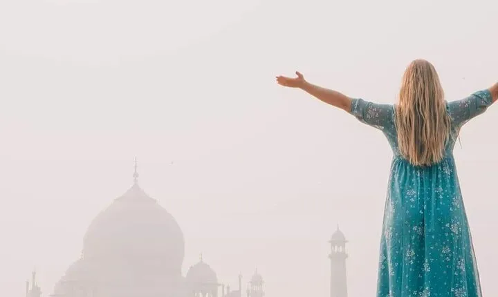 Private Agra local sightseeing with guide by Car