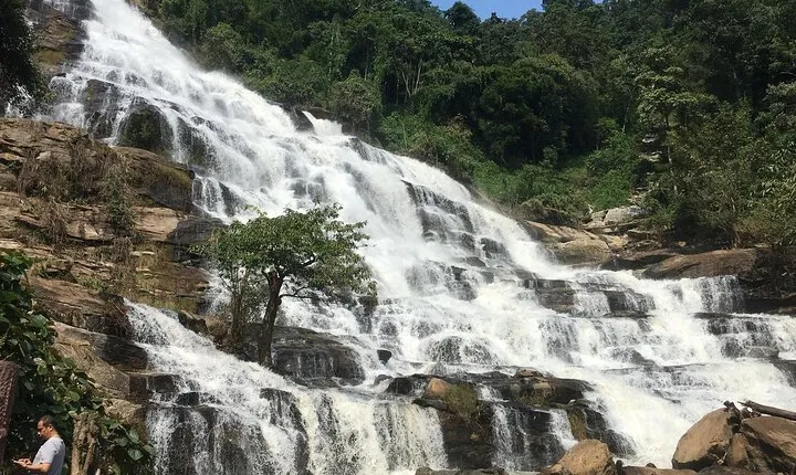 Chiang Mai Doi Inthanon National Park Day Tour