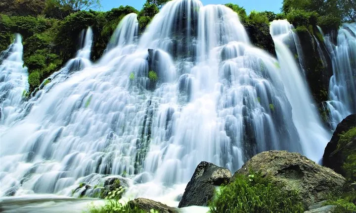 Group Tour: Shaki waterfall, Tatev monastery & ropeway, Hin Areni winery