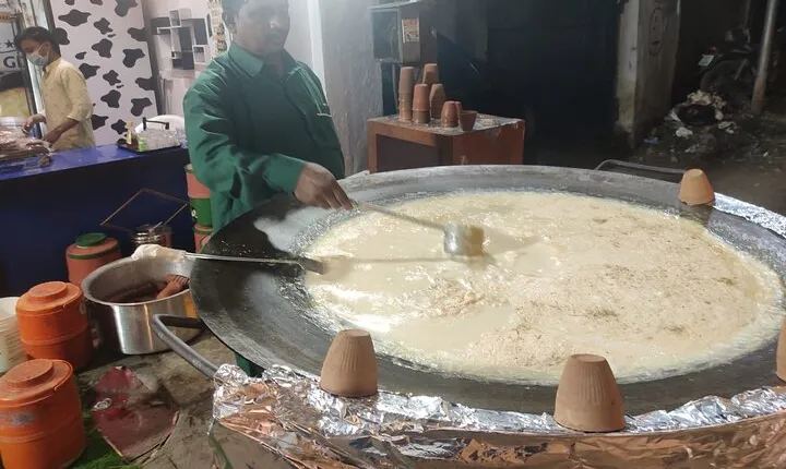 Evening Hyderabad Street Food Walk with Hyderabad Biryani