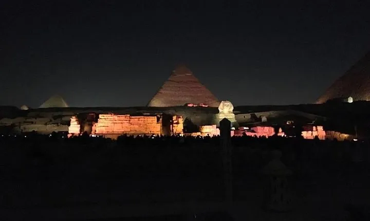 Private tour of Giza Pyramids,Saqqara Pyramid& Dahshour Pyramids (All inclusive)