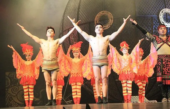 Shanghai ERA Acrobatics Show with VIP Seating and Private Transfer
