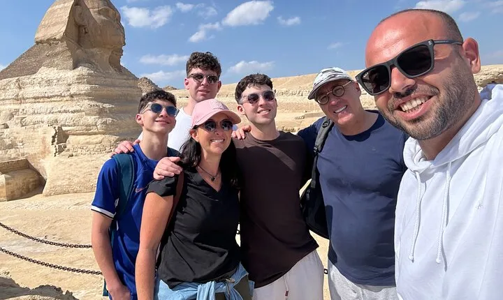 Giza pyramids and sphinx day tour from sharm el sheikh by land