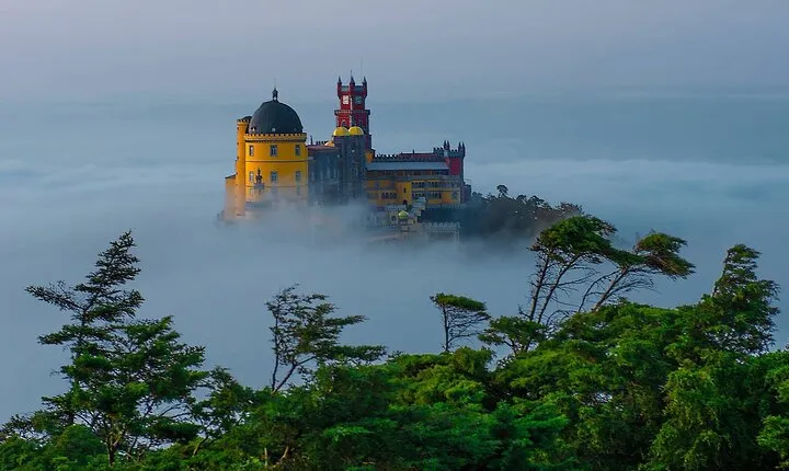 Full-day Private Sintra Tour with Guide
