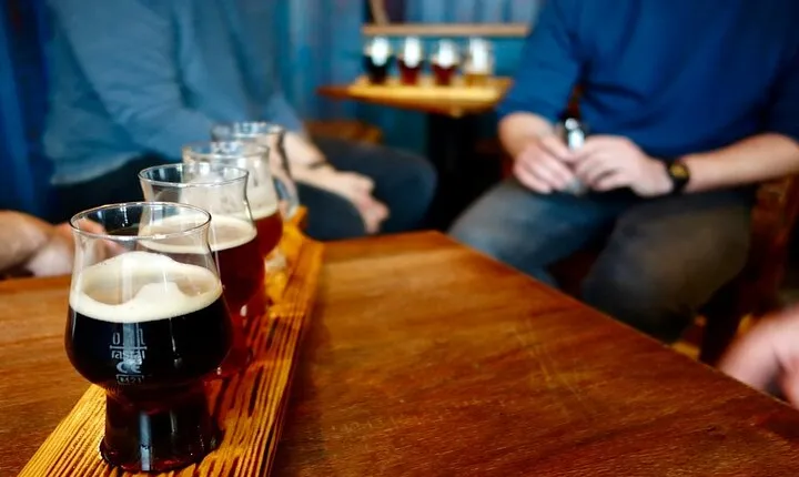 Berlin Craft Beer & Cultural Tour With Snack