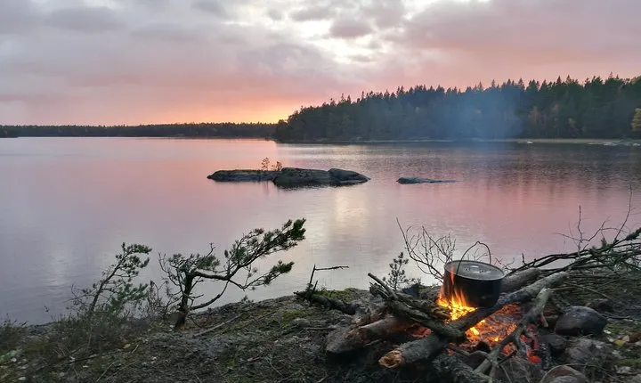 2-Day Small-Group Stockholm Hiking Tours