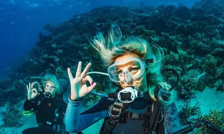 Hurghada Diving 2 Stops For Beginners with Pick-up and Lunch