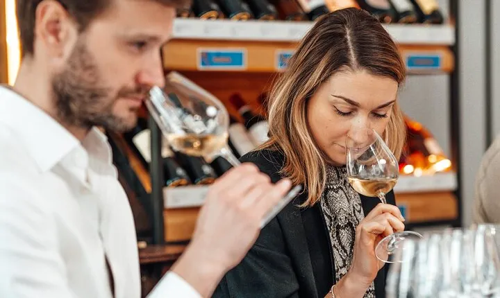 Introduction to Bordeaux wines paired with cheeses & charcuterie