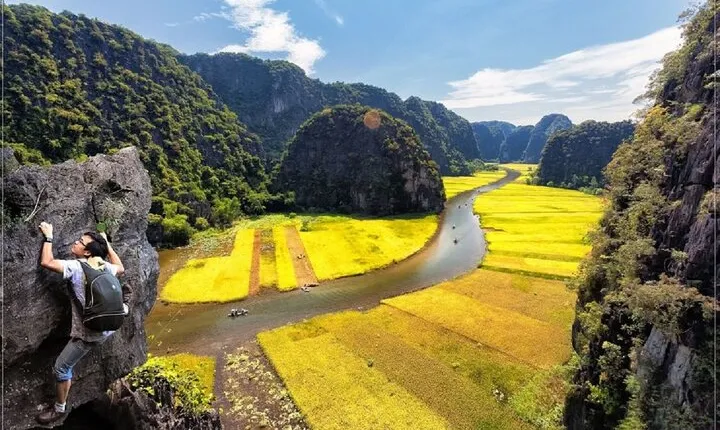 Ninh Binh Daily Tour All-Inclusive Bus, Guide, Lunch & Activities