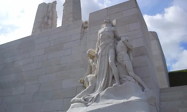 Vimy and Flanders Fields Canadian Battlefield Tour from Lille
