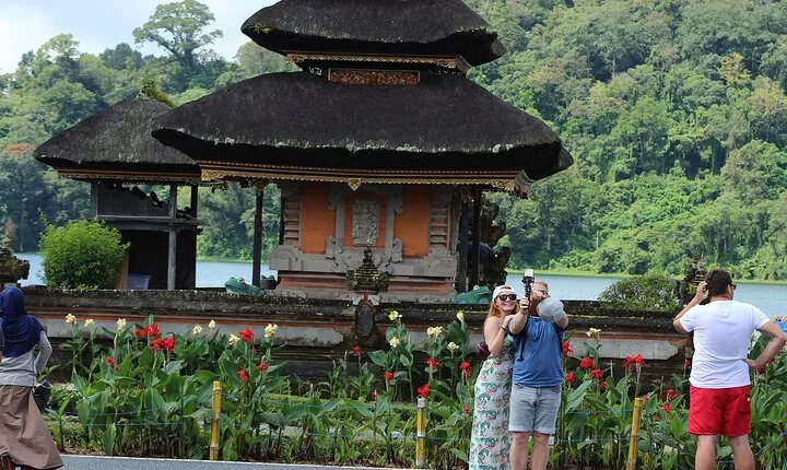Private Tour Water Temples Hidden Waterfall and Rice Terrace