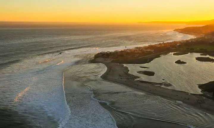 Grand Los Angeles Helicopter Tour 65 Minutes