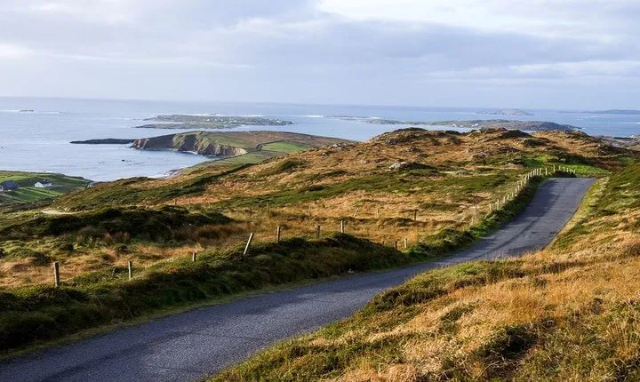 Sustainable Connemara and Galway Bay Rail Tour from Dublin
