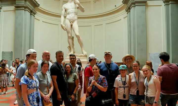 Skip the line: Uffizi and Accademia Small Group Walking Tour